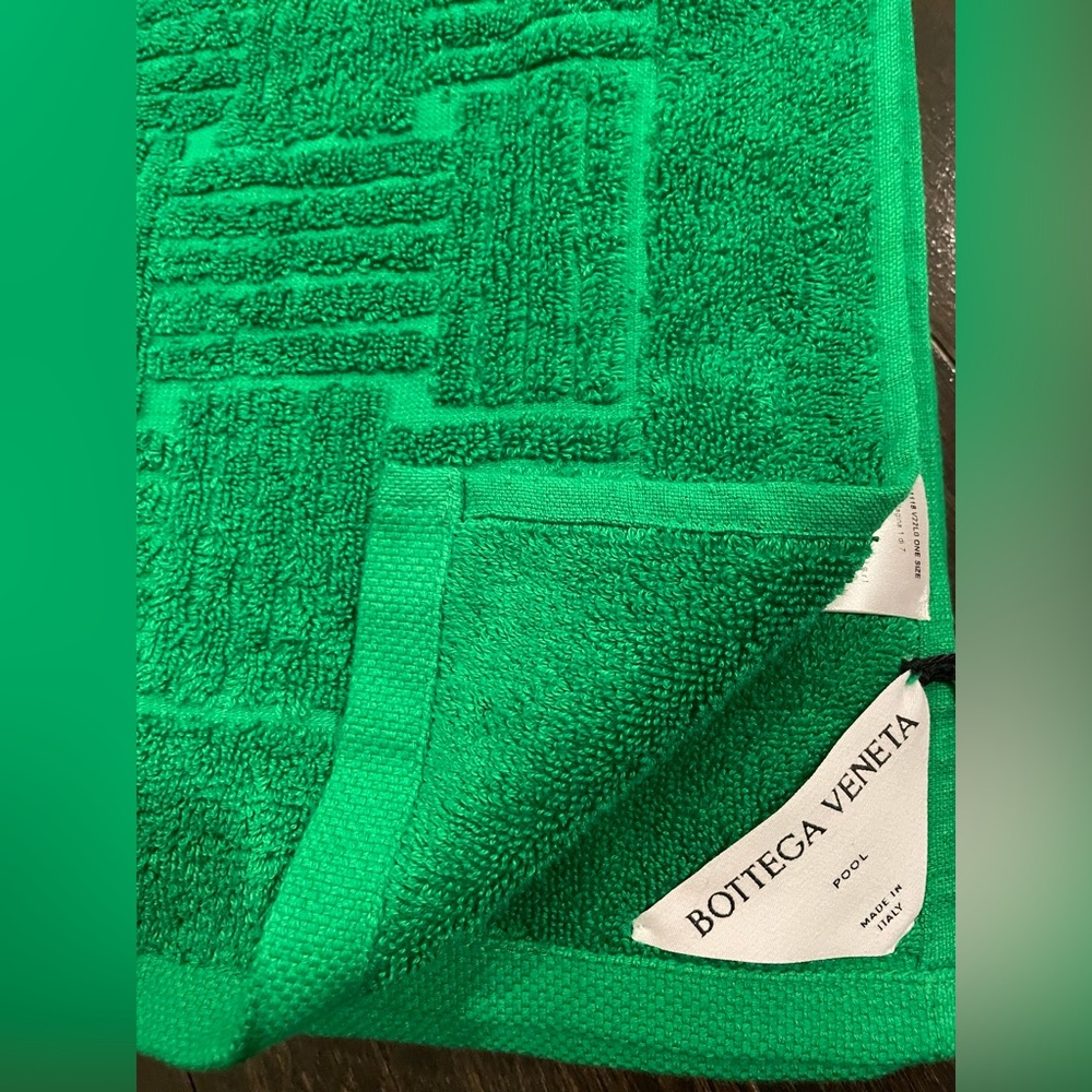 Bottega Veneta BEACH towel NWT